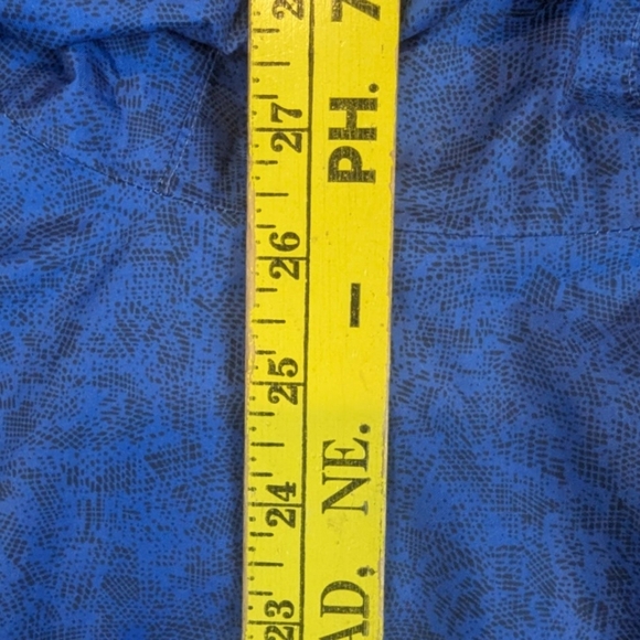 Columbia Windbreaker In Excellent Condition Size Medium Blue With Black Abstract - Picture 14 of 14